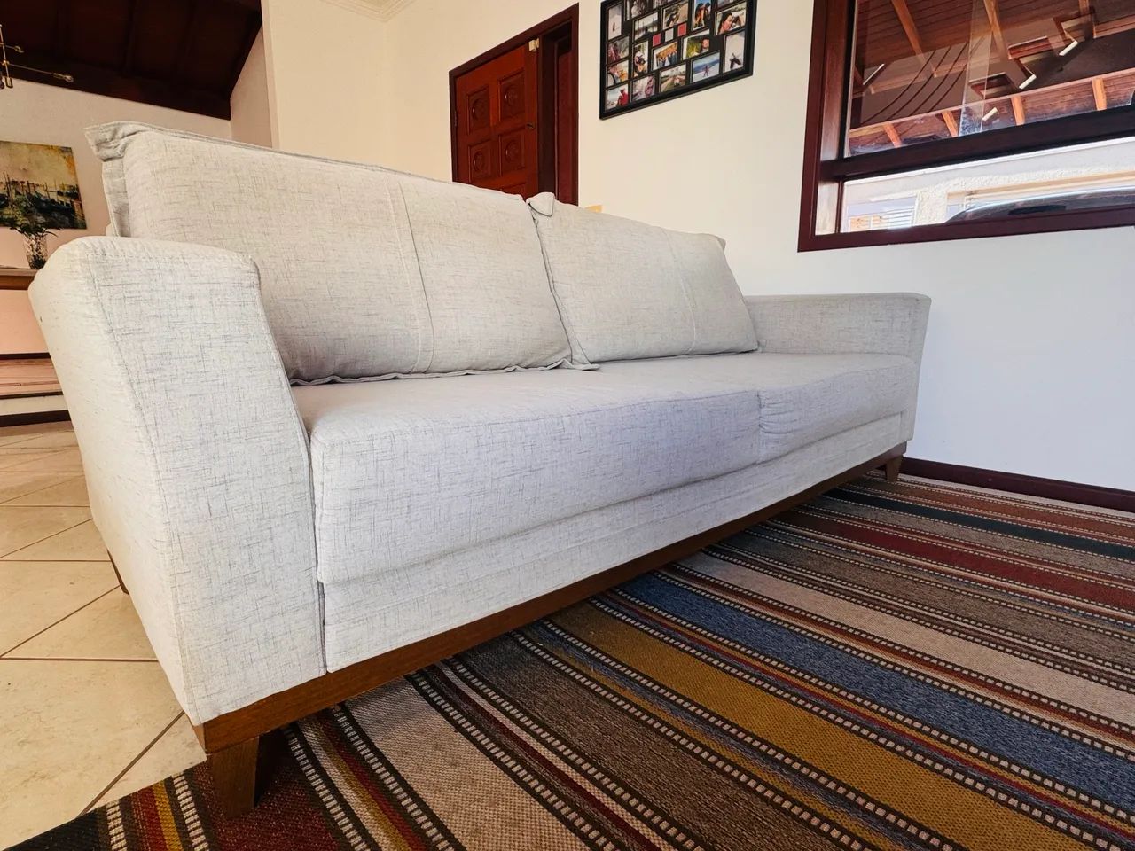Vendo sofá 3 lugares de linho  - Foto 4
