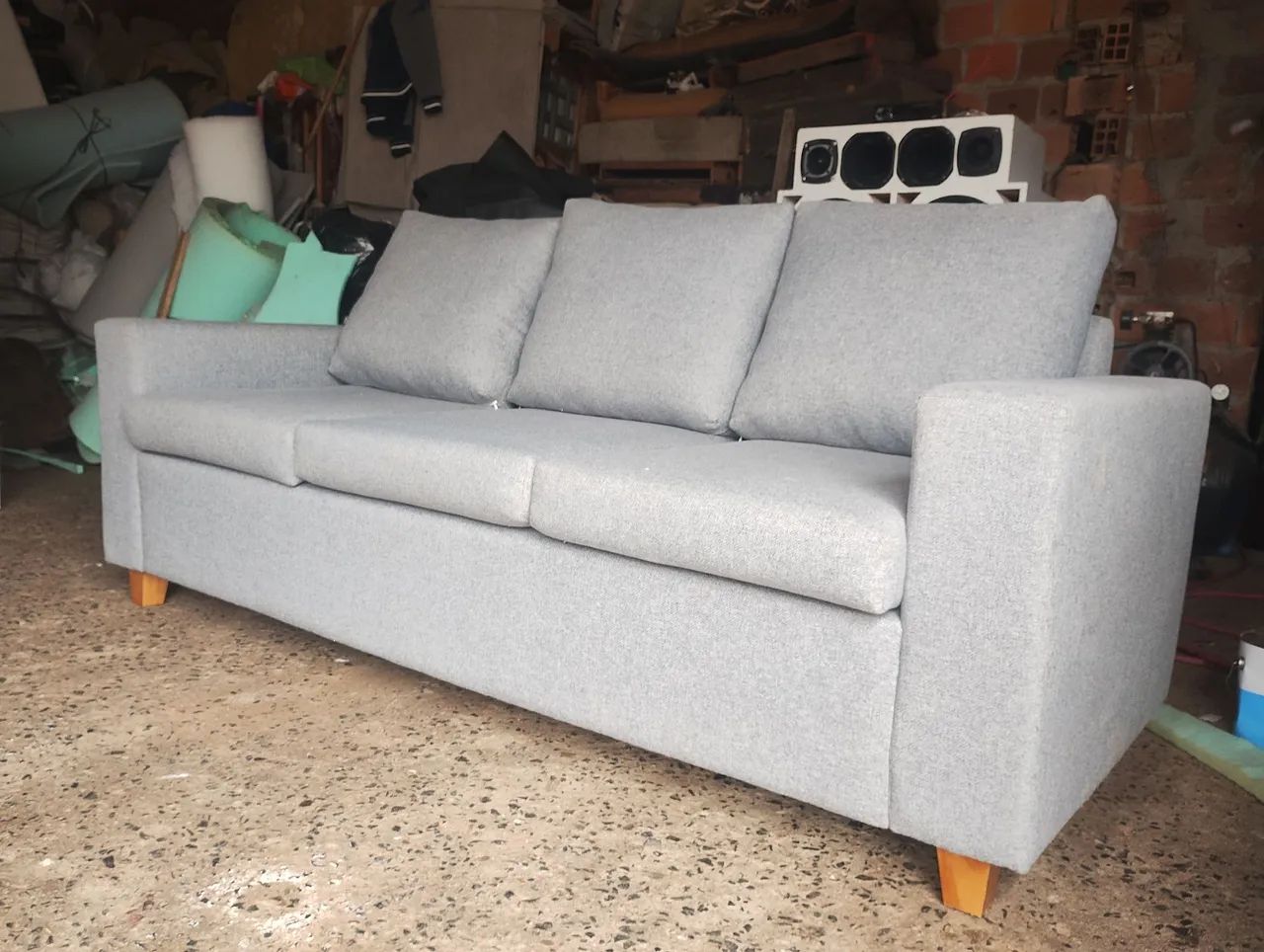 Sofá 3 lugar com almofada solta  - Foto 2