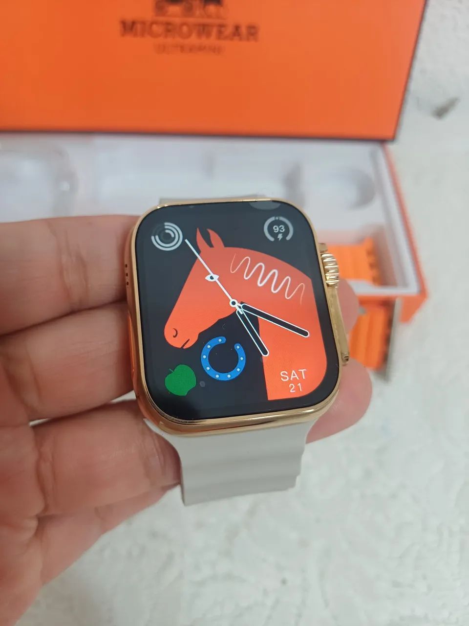 Smartwatch ultra com pulseira Extra  - Foto 4