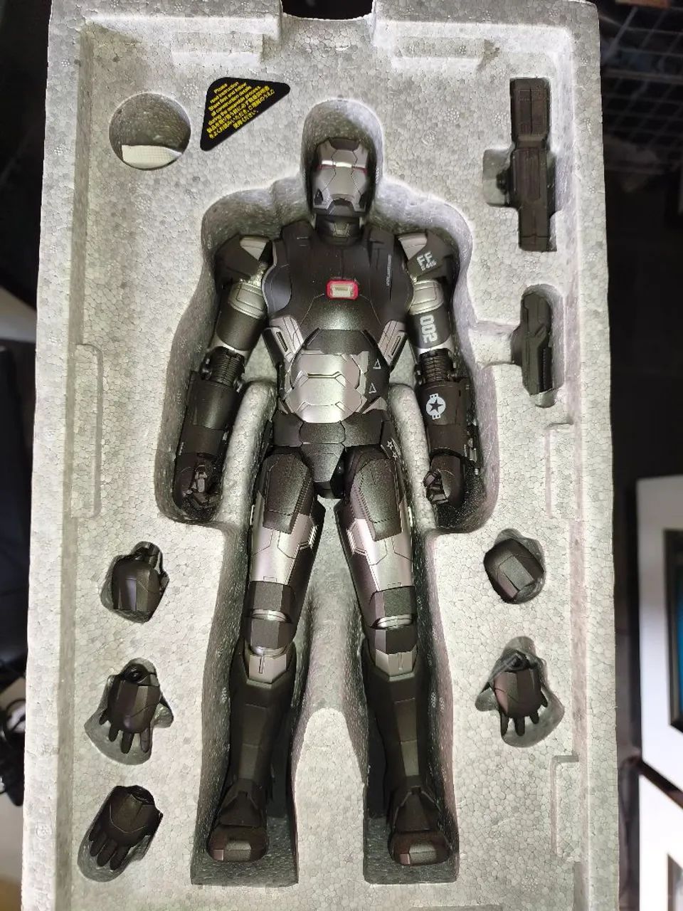 Boneco iron man 3 hottoys Wars machine  - Foto 2