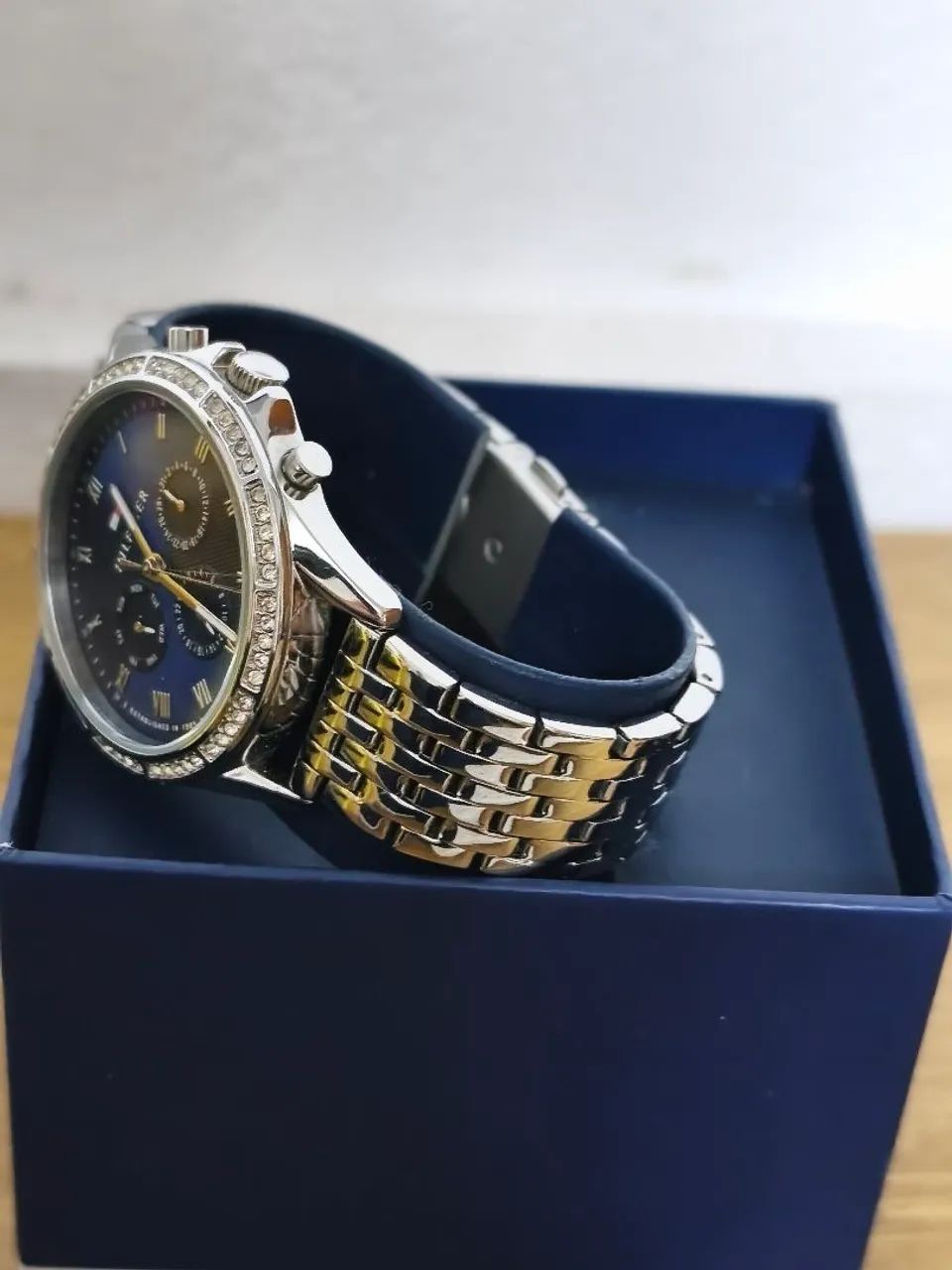 Relógio Tommy Hilfiger feminino - Foto 4