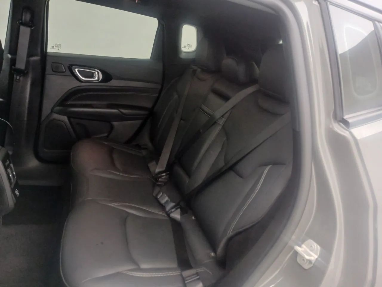 Jeep Compass S T270 1.3 TB 4x2 Flex Aut., foto 17 de 18