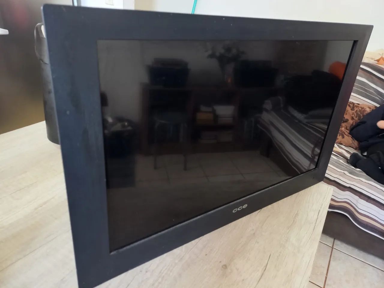 Tv de led 24? CCE  - Foto 5