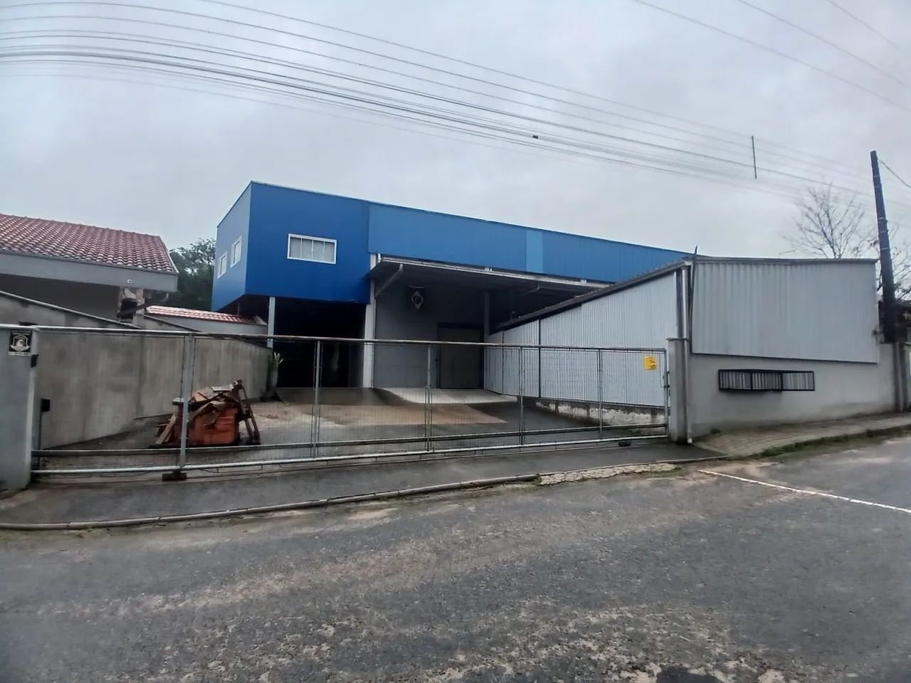 Excelente Galpão com área de 1.406m² em Gaspar - Foto 2