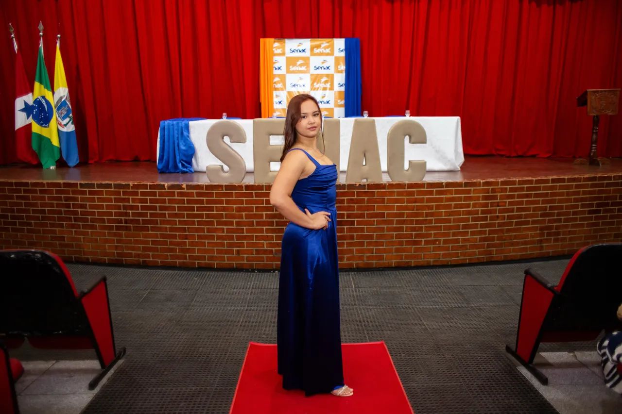 VESTIDO AZUL ROYAL FORMATURA
