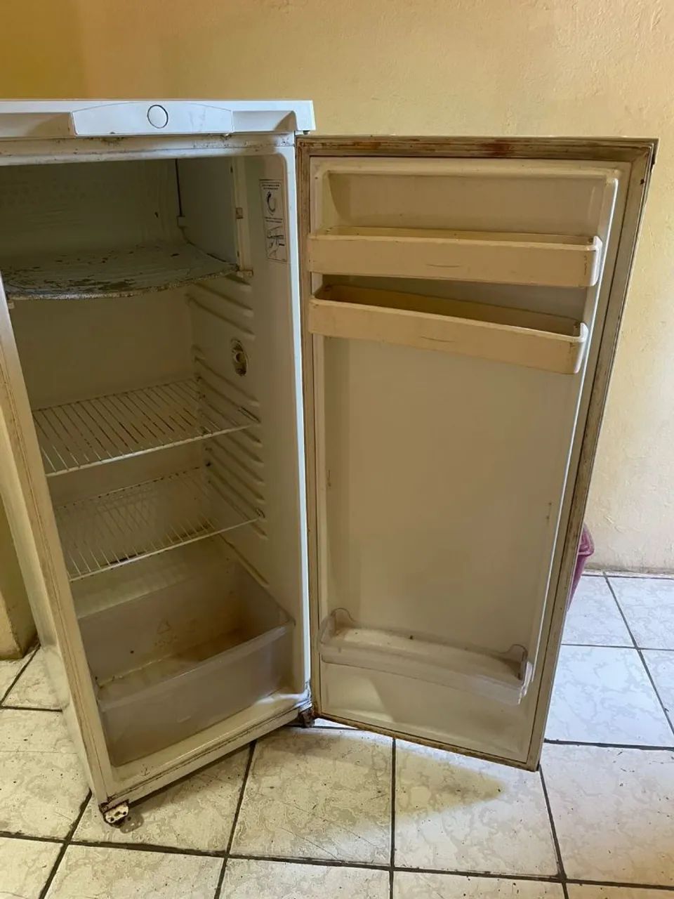Vendo geladeira continental  - Foto 2