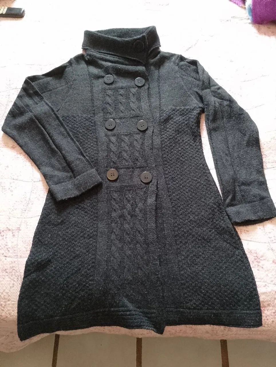 Roupa semi nova