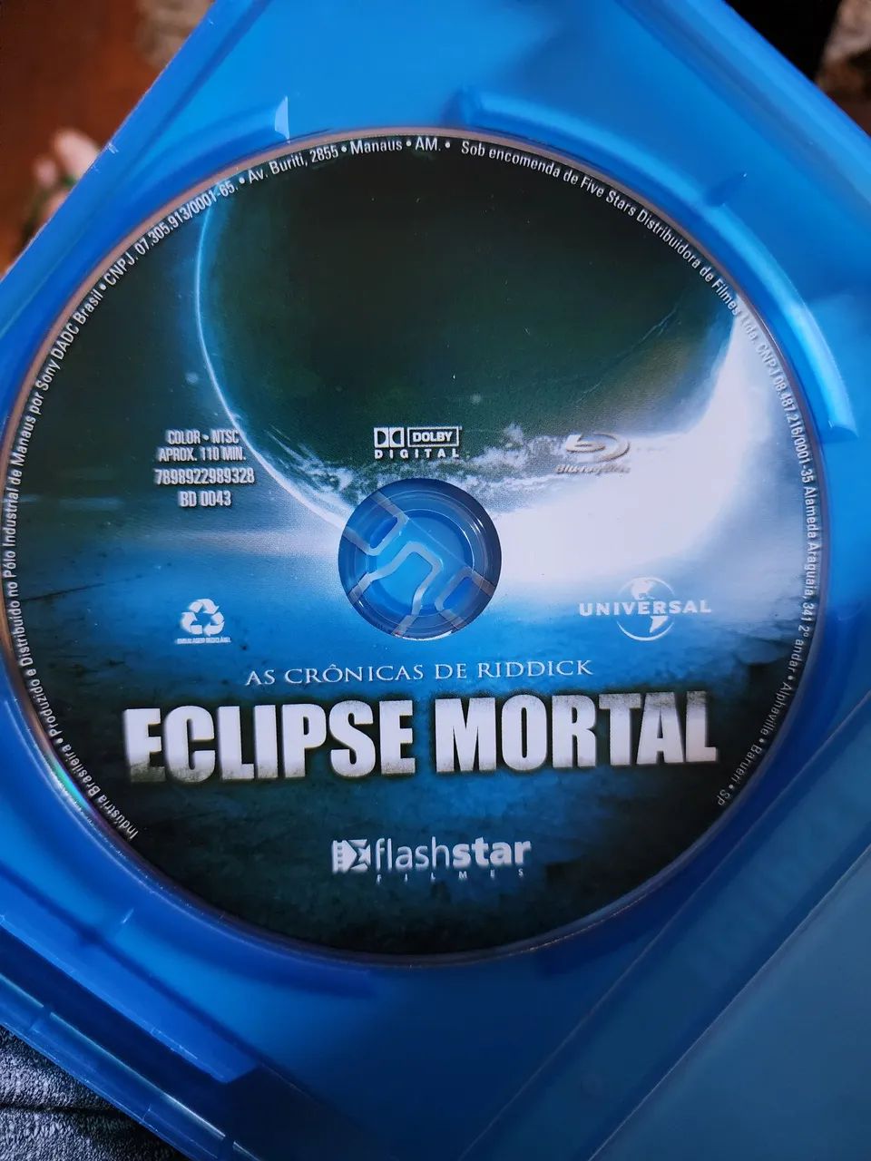 Blu Ray Eclipse Mortal As Crônicas de Riddick Vin Diesel dublado  - Foto 2