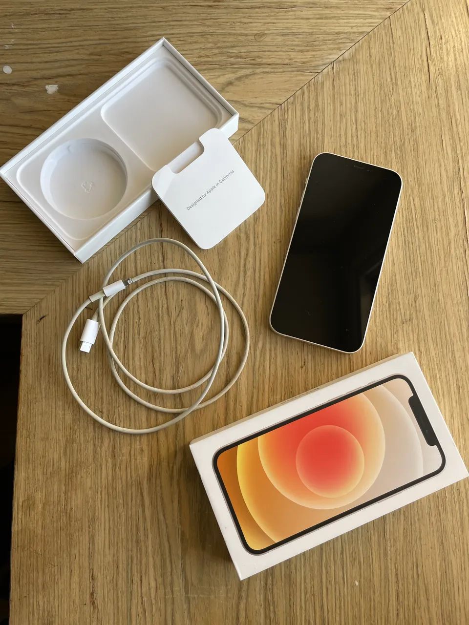 iPhone 12 128gb, branco
