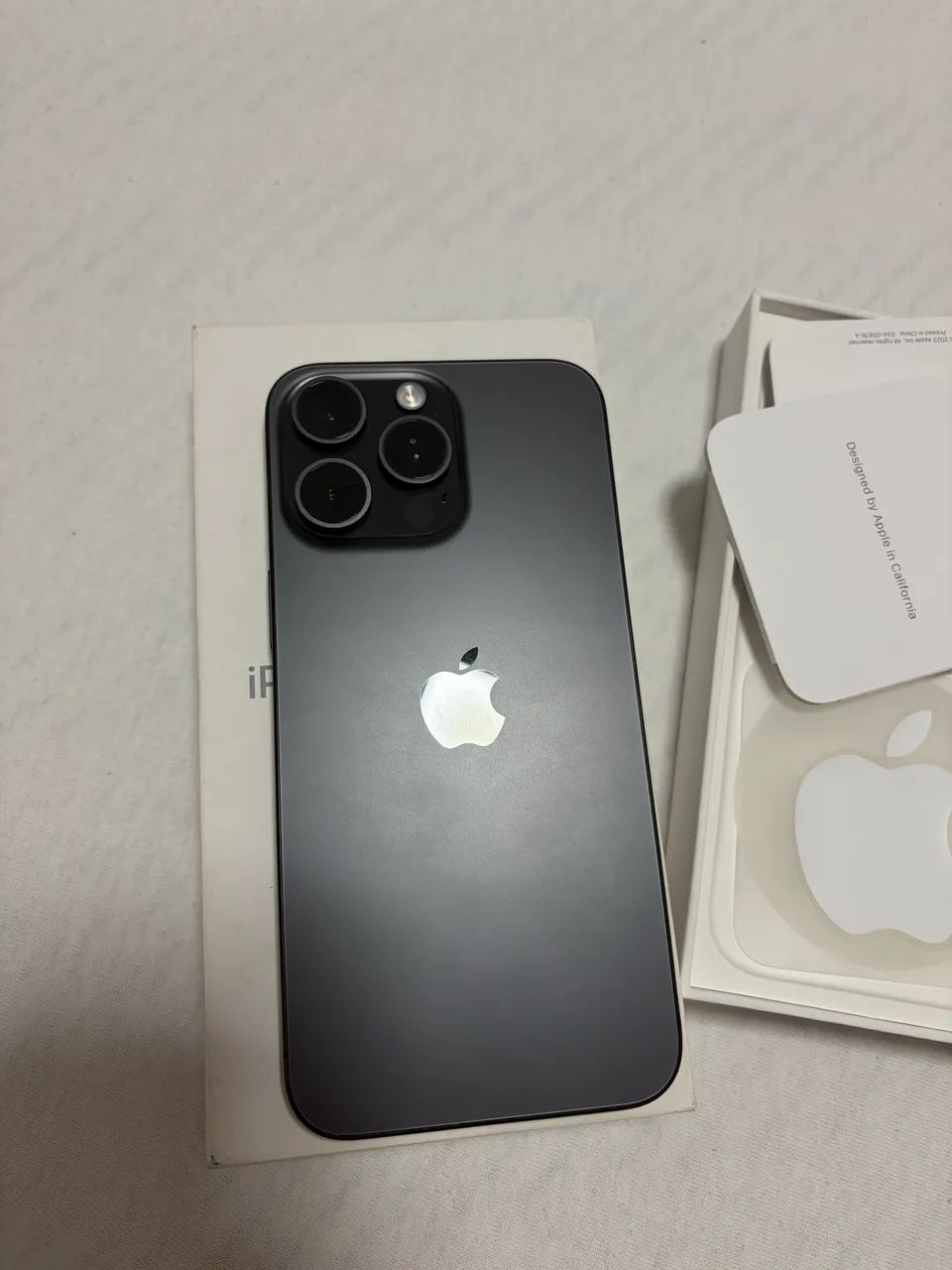 Iphone 15 pro max - Foto 2