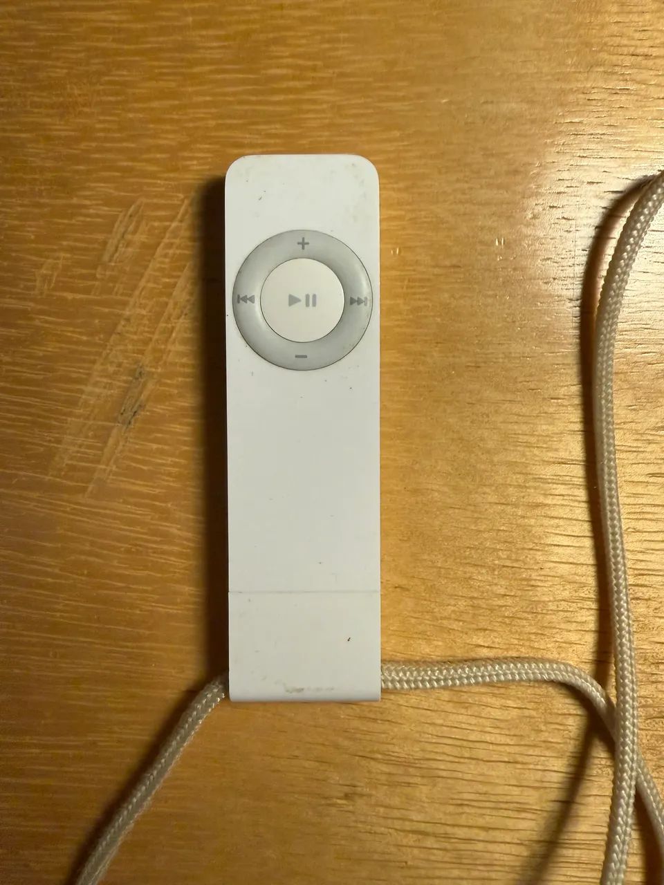 Apple iPod Shuffle 1a Geração - 1GB - Branco