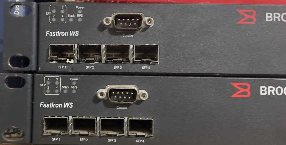Switch de Rede Brocade FWS 624G - Foto 4
