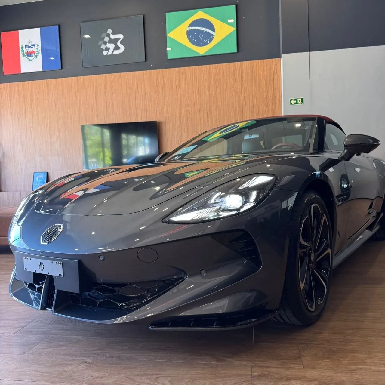 MG Cyberster AWD 2027 - Foto 2