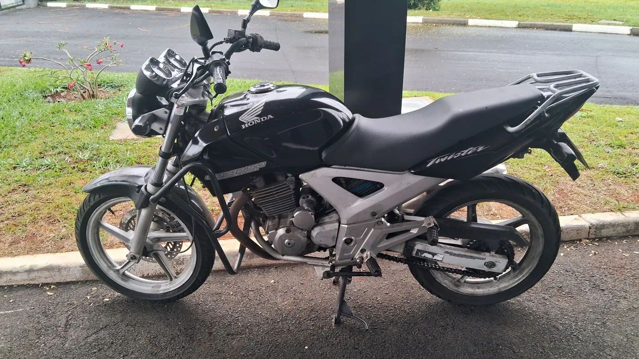 Twister 250 2004 