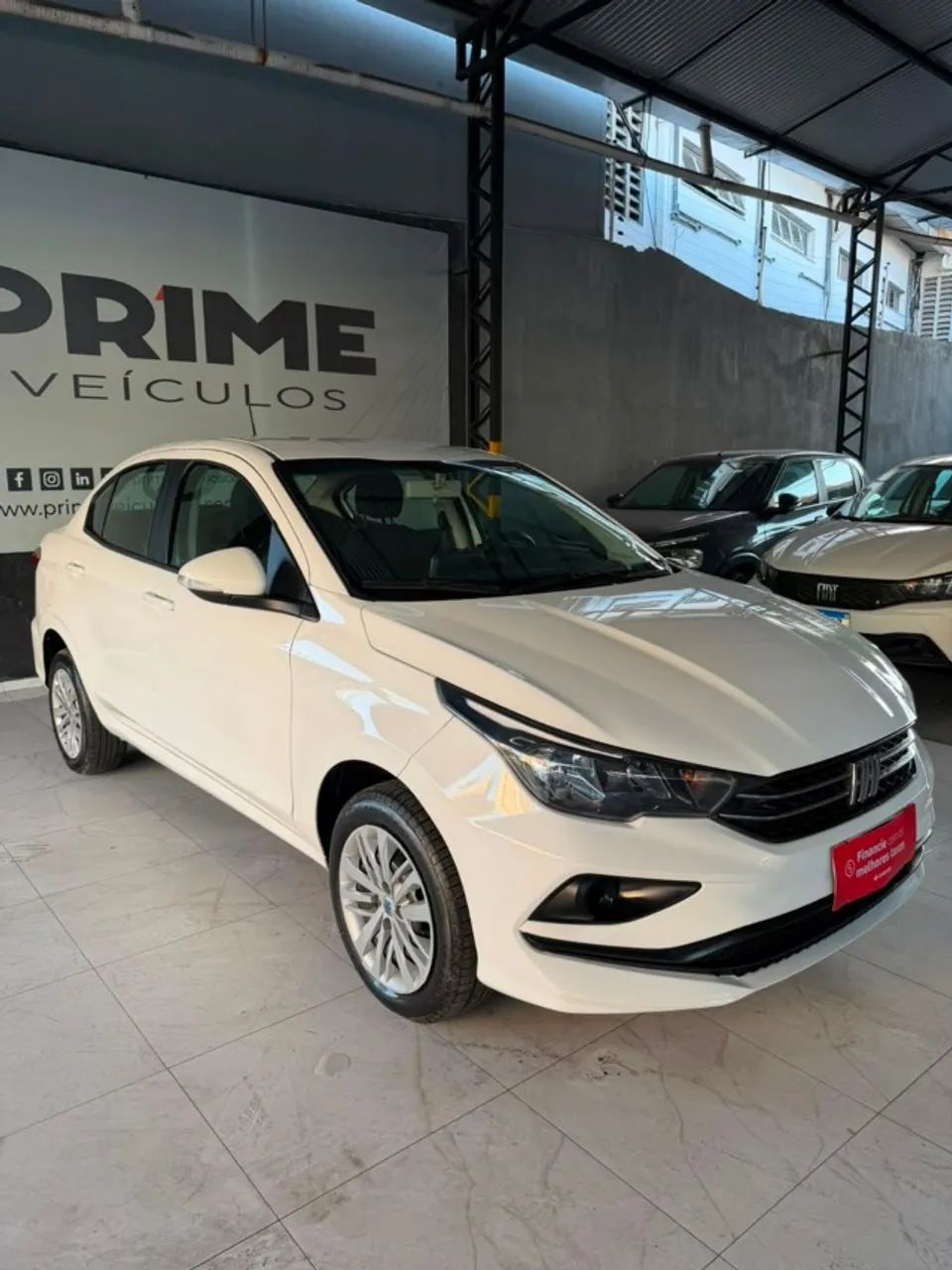 Fiat Cronos Drive 1.3 8V Flex Aut. 2024 - Foto 3