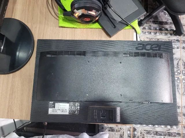 Monitor Acer V206HQL - LCD Trincado - Foto 2