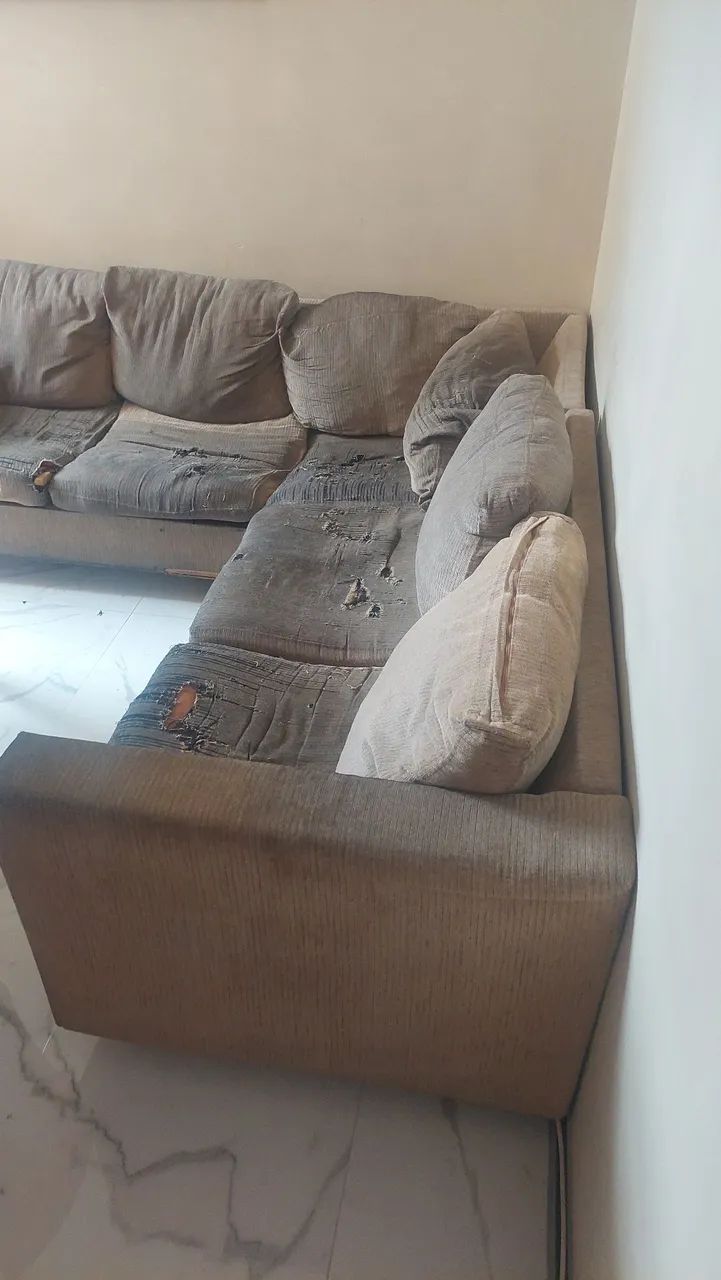 Sofá Usado Tipo L Grande de 5 lugares. - Foto 2