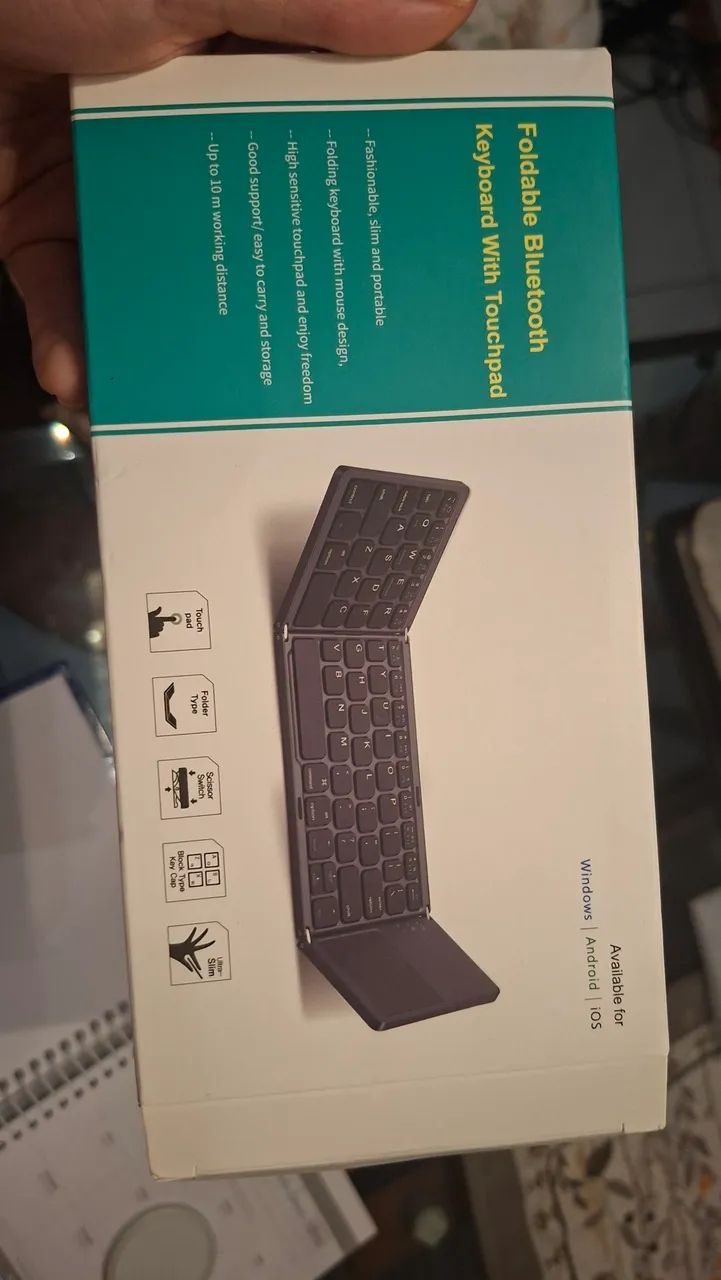 Mini Teclado Dobrável Bluetooth p/ tablet, celular, etc. - Foto 2