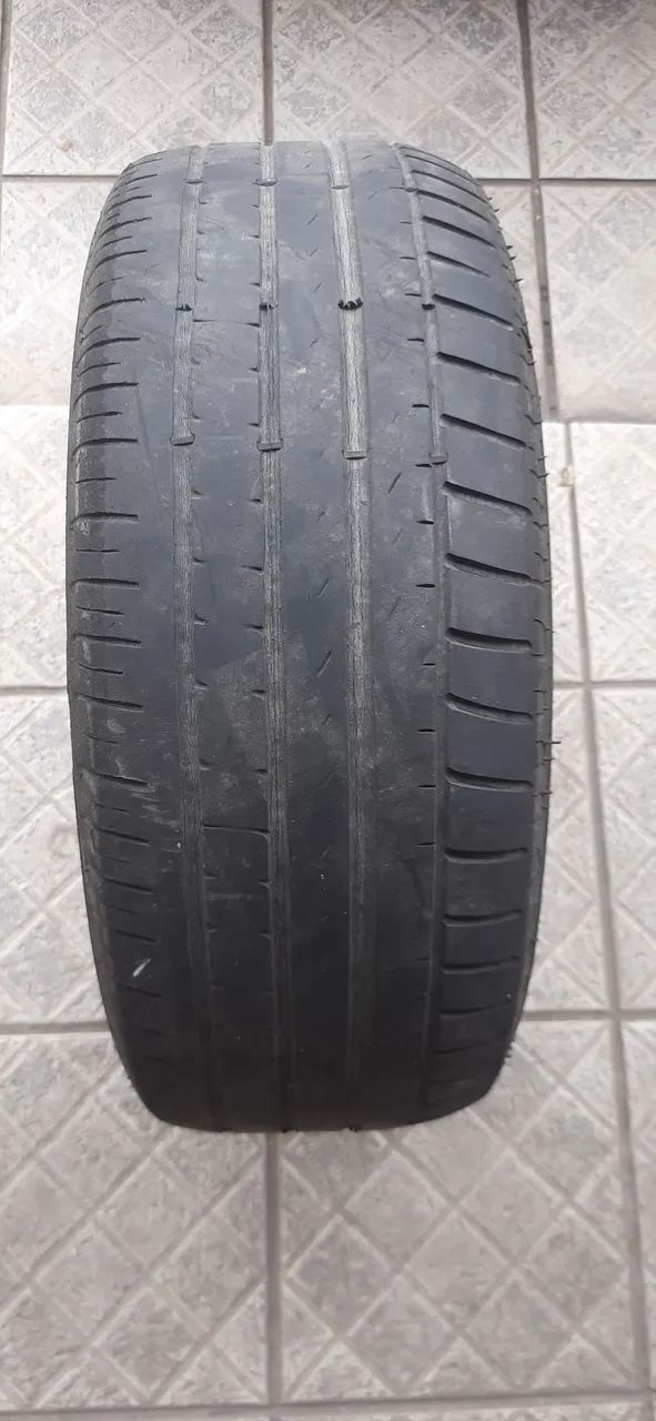 Selling 1 remold tire 195/65 R15