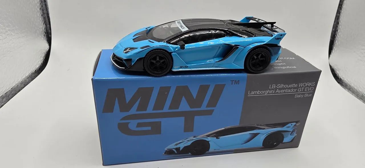 Mini GT Lamborghini Aventador GT EVO