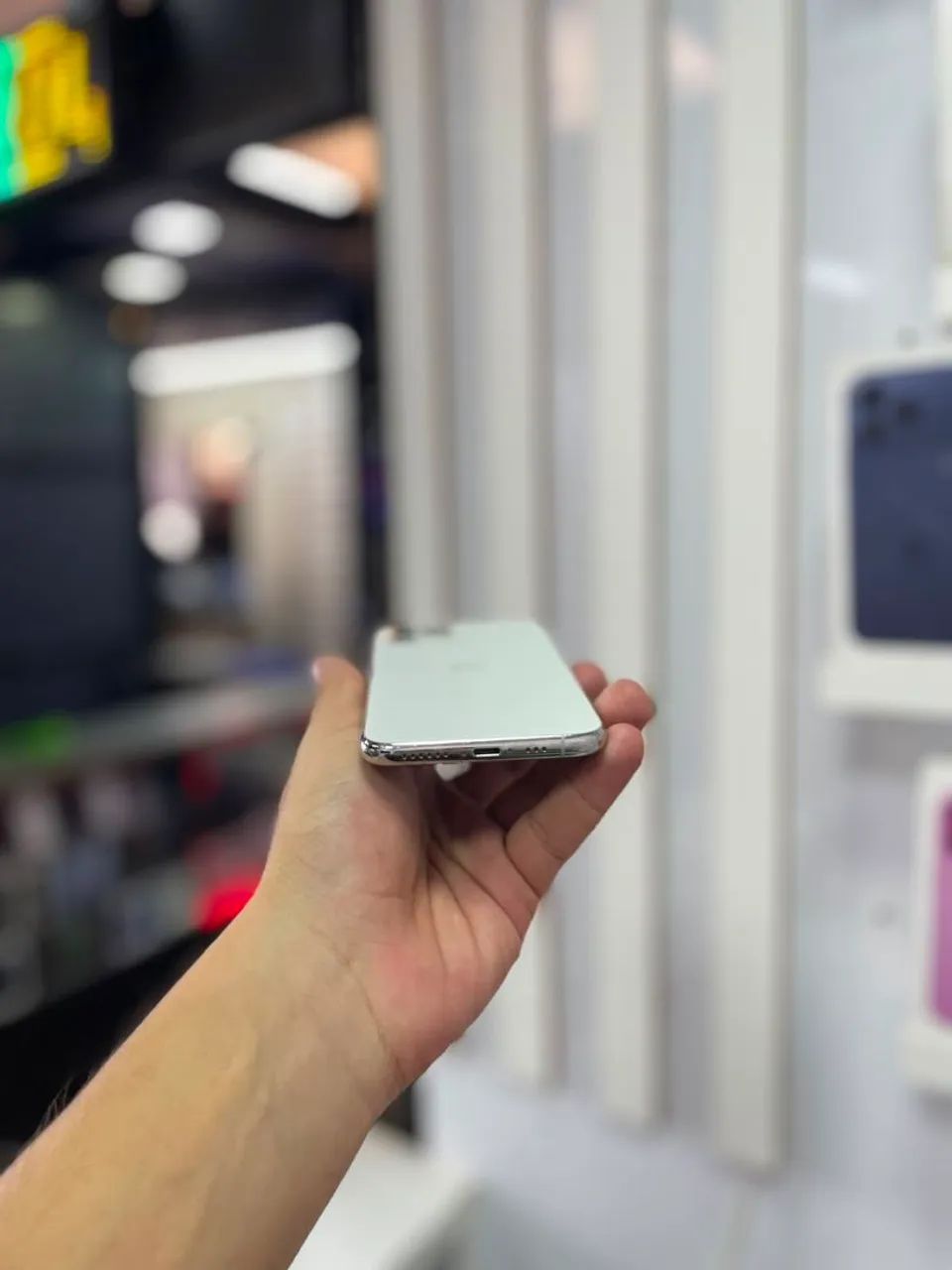 iPhone 11 Pro - 64GB <br>?1.499,00 - Foto 4