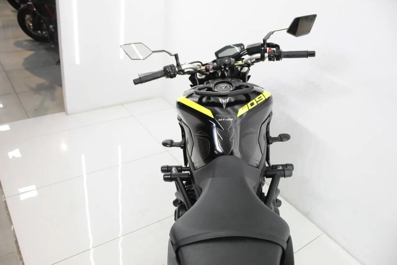 YAMAHA MT-09 - Foto 5