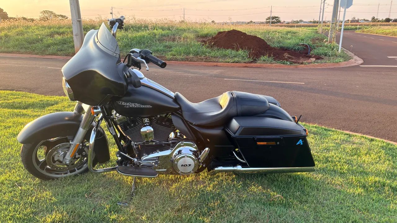 Street Glide FLHX - Foto 5