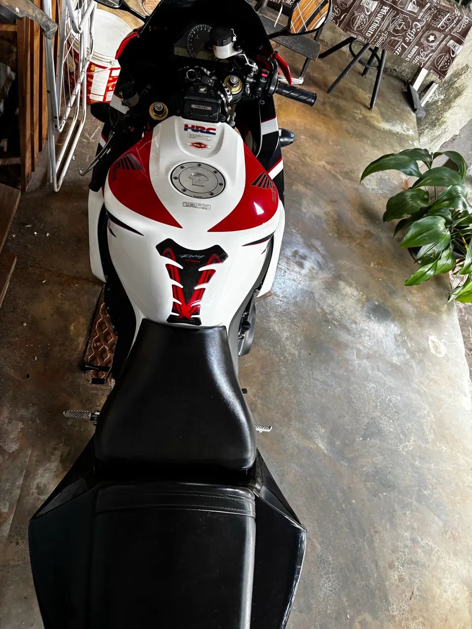 Cbr muito nova - Foto 5