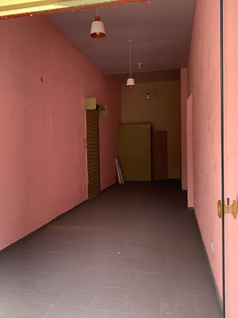 Imóvel comercial (loja) com estacionamento fácil - Foto 3