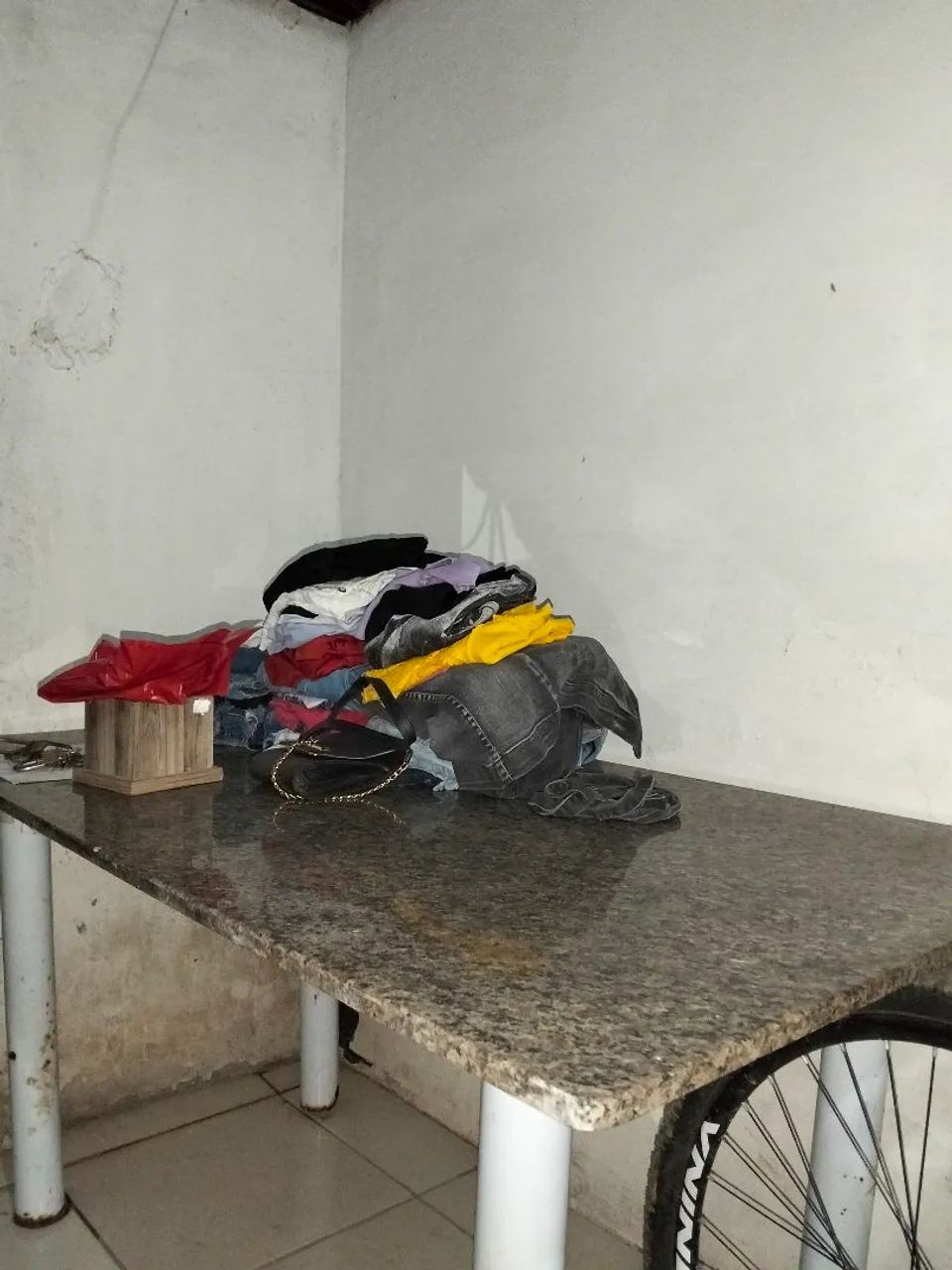 MESA GRANDE DE MÁRMORE  - Foto 2