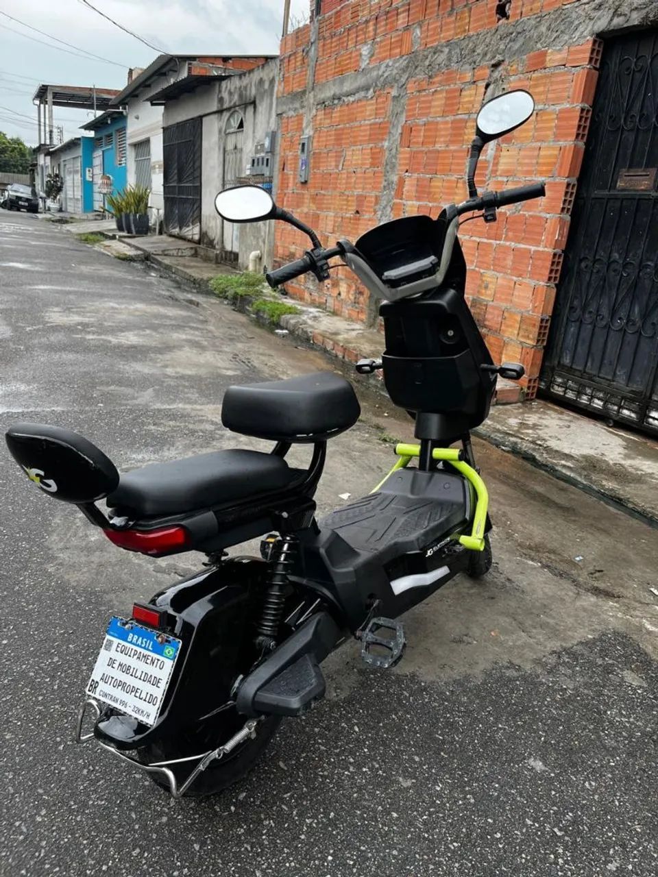 Scooter elétrica semi nova  - Foto 5