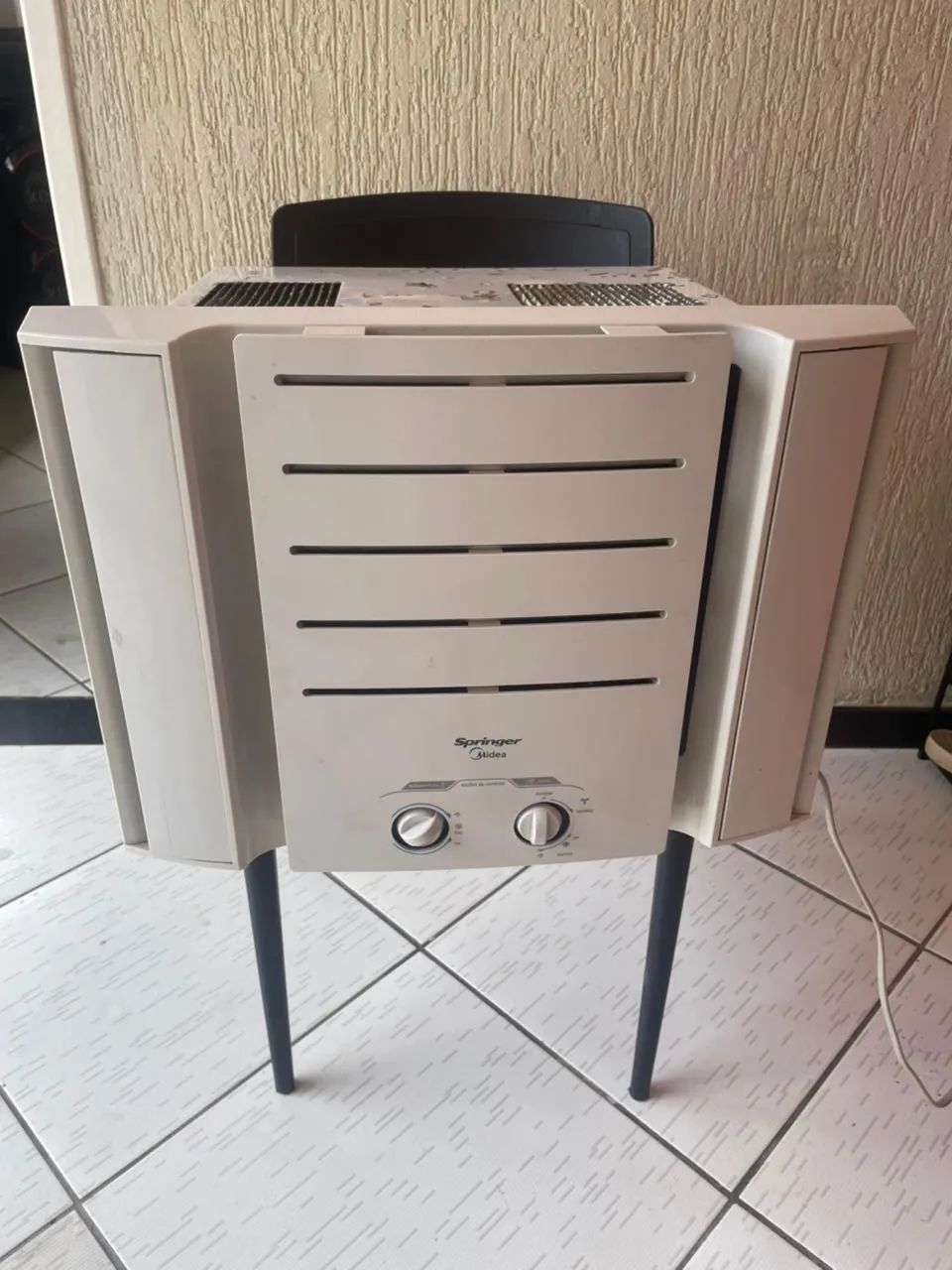 Ar condicionado de janela 7500btu - Foto 2