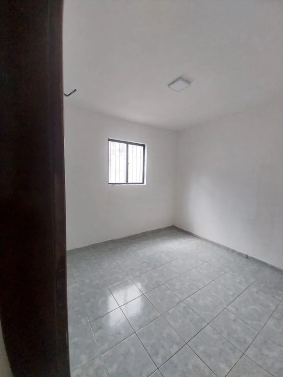 Alugo apto nascente térreo com 90m2 + área externa - Foto 5