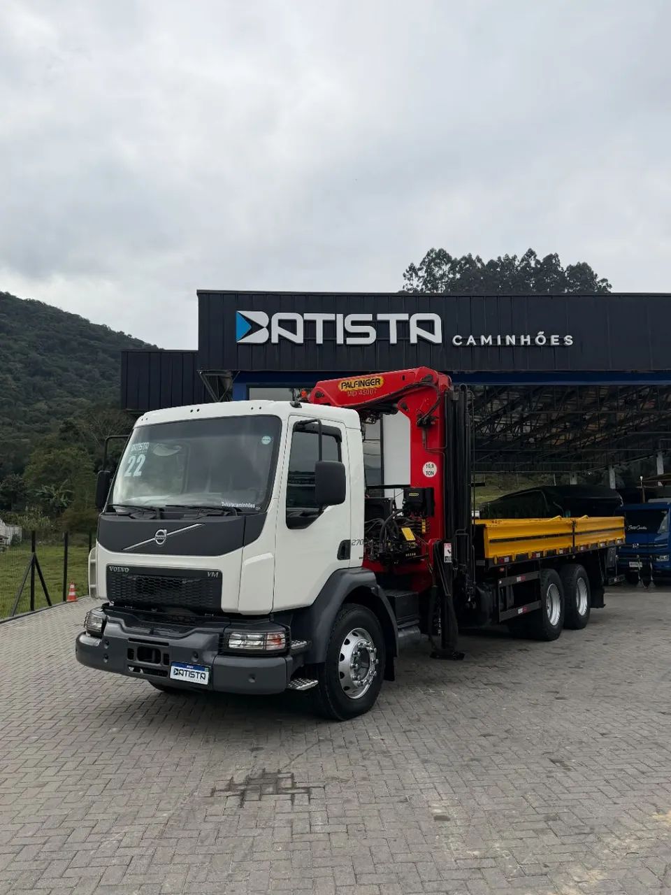 Volvo Vm 270 6x4 c/ munck palfinger 45007 - apenas 48 mil km
