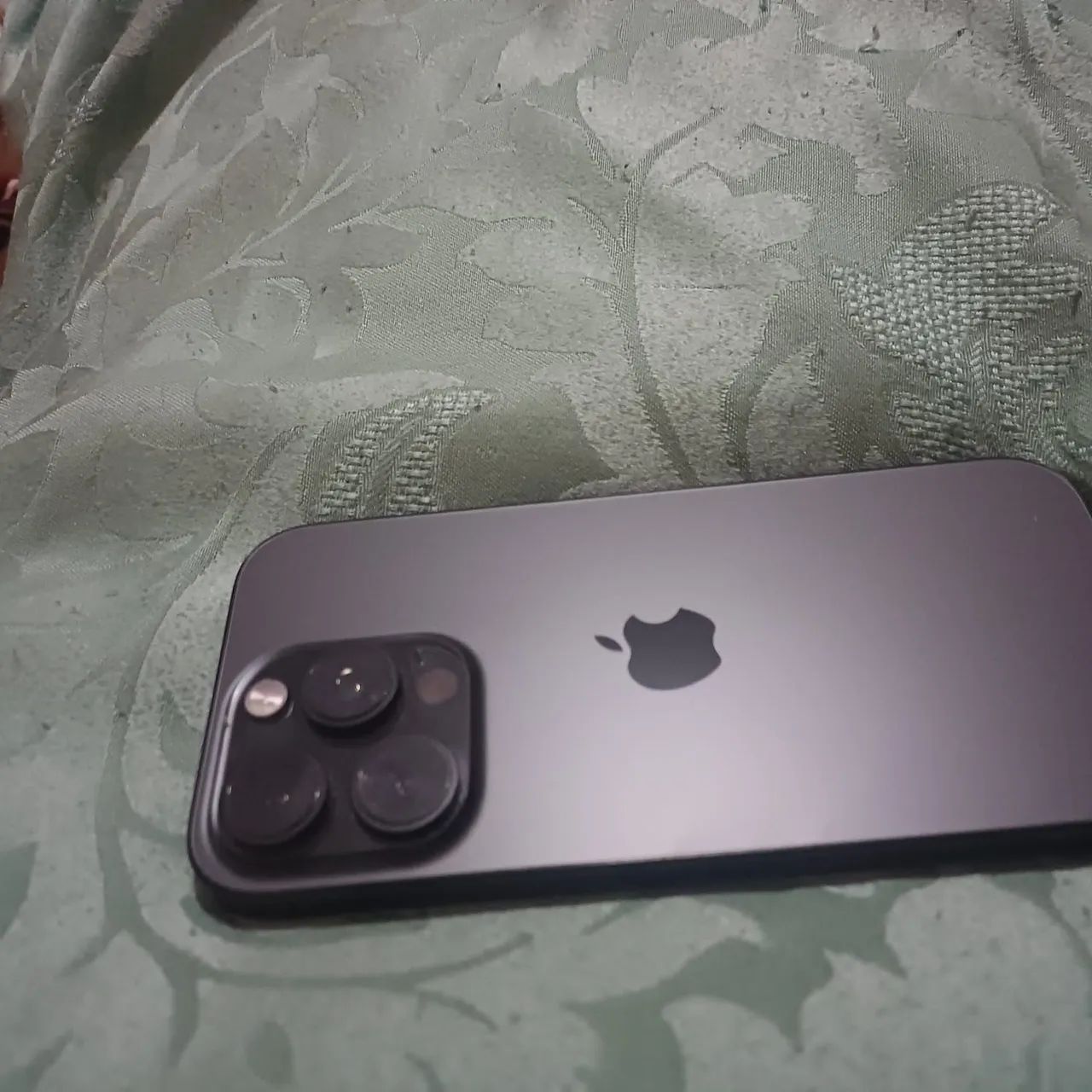 Iphone 16 Pro - Foto 3