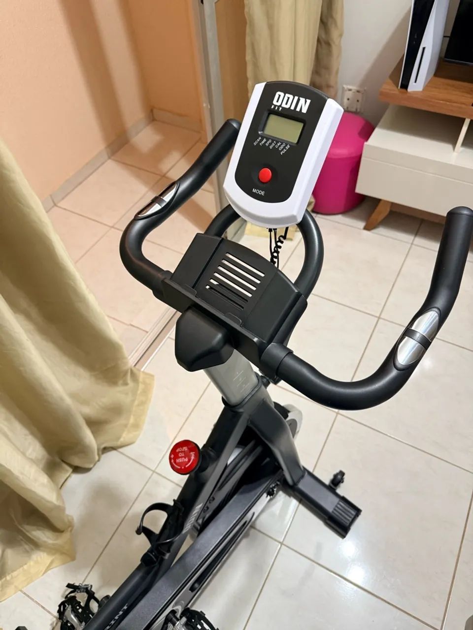 Vendo Bicicleta ergométrica  em ótimo estado. - Foto 4