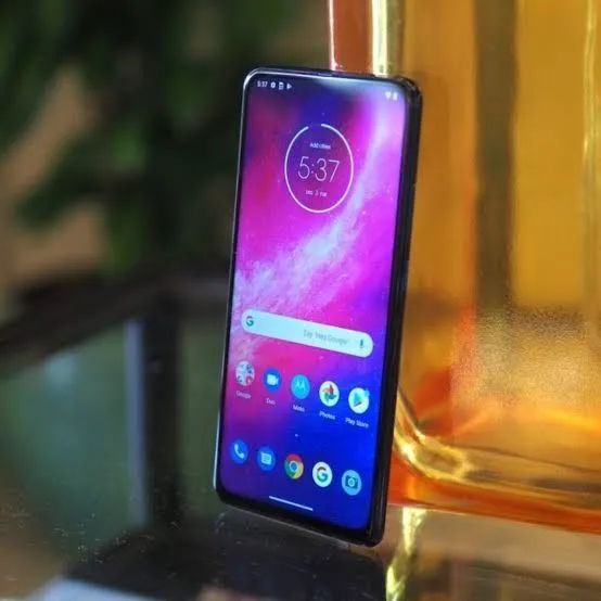 Motorola One Hyper