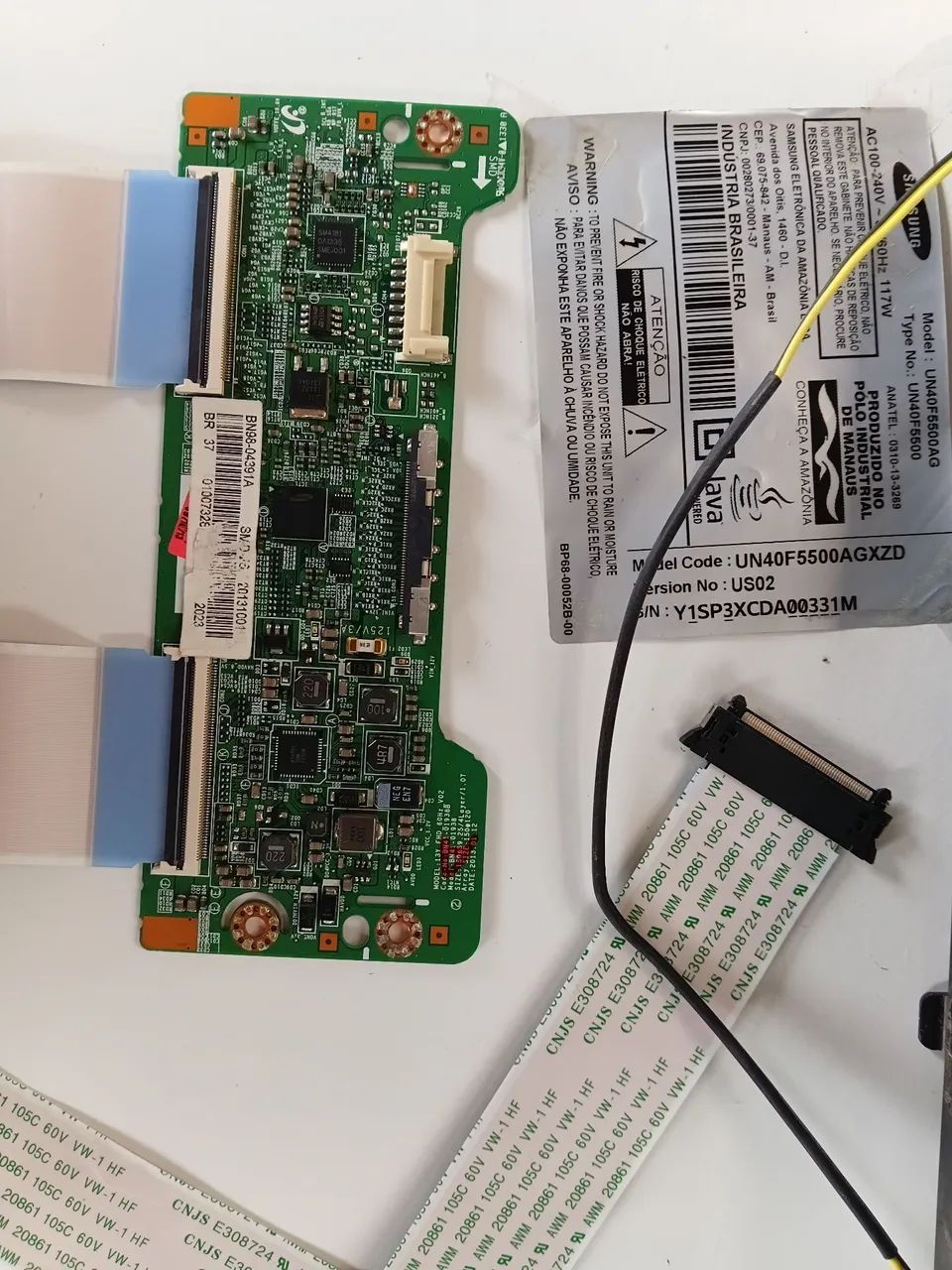 Auto falante tcon cabo flat un40f5500ag - Foto 3