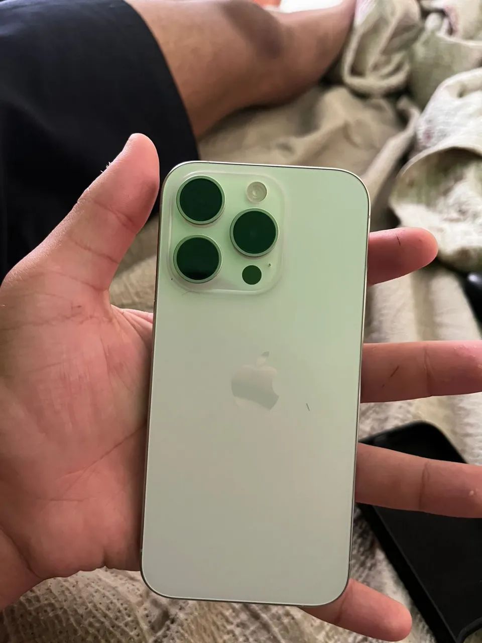 Vendo iPhone 15 pro  - Foto 2