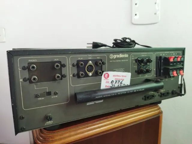 Receiver Vintage Gradiente S-95 - AM/FM Stereo (Funcionando) - Foto 4