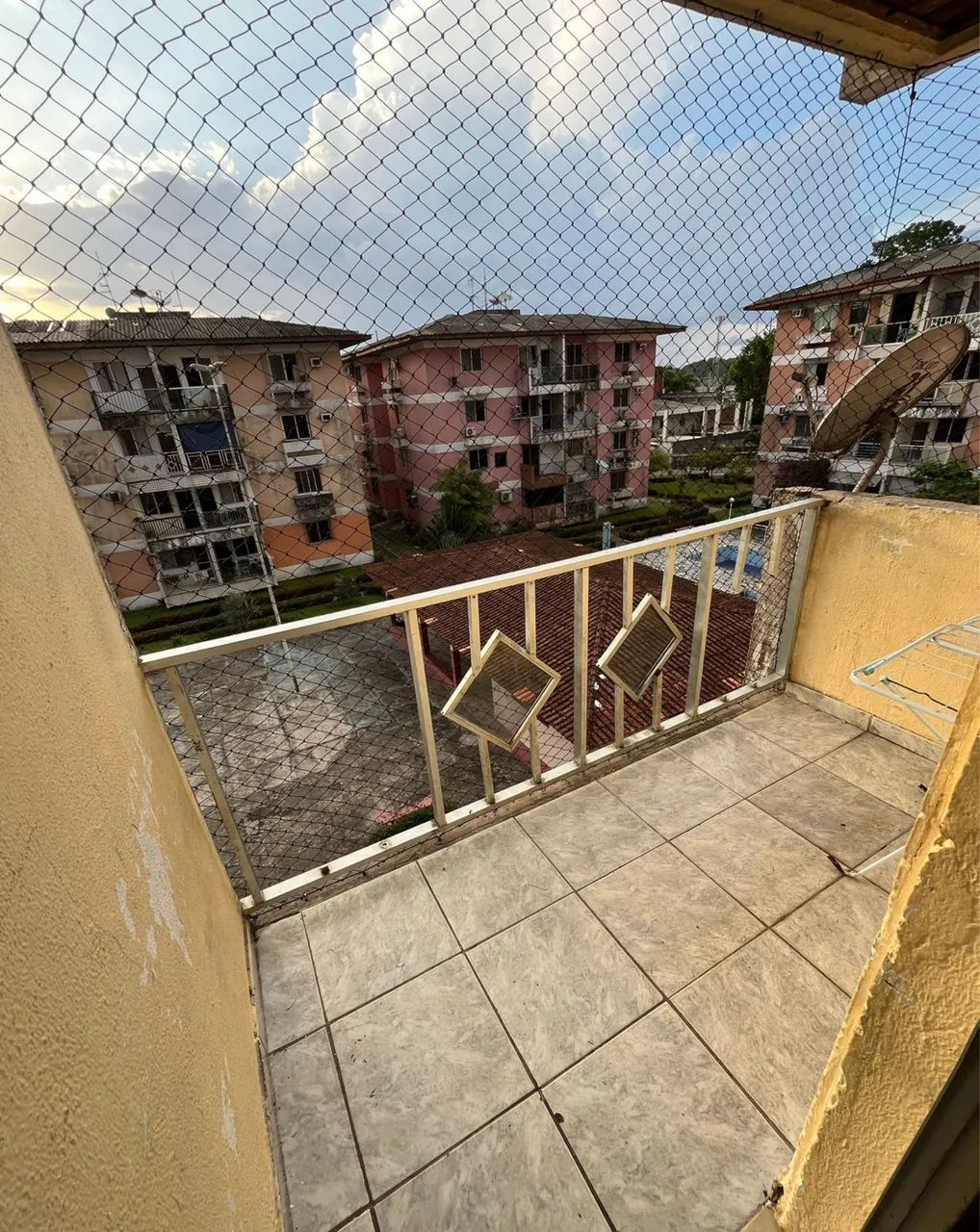 Res. Vila Roseira - AUGUSTO MONTENEGRO APENAS Á VISTA 