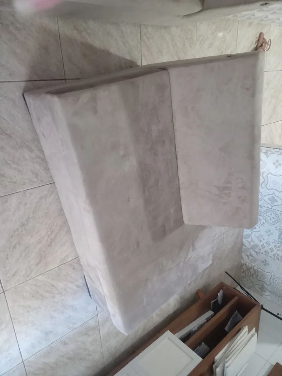 Sofá L novo 