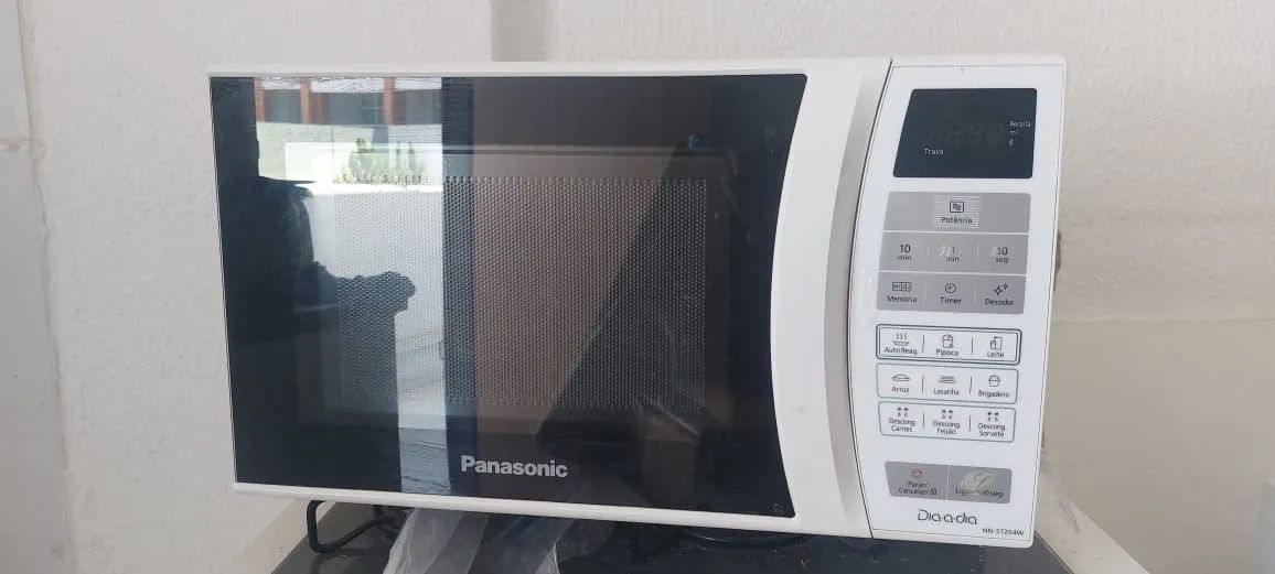 Microondas em ótimo estado.