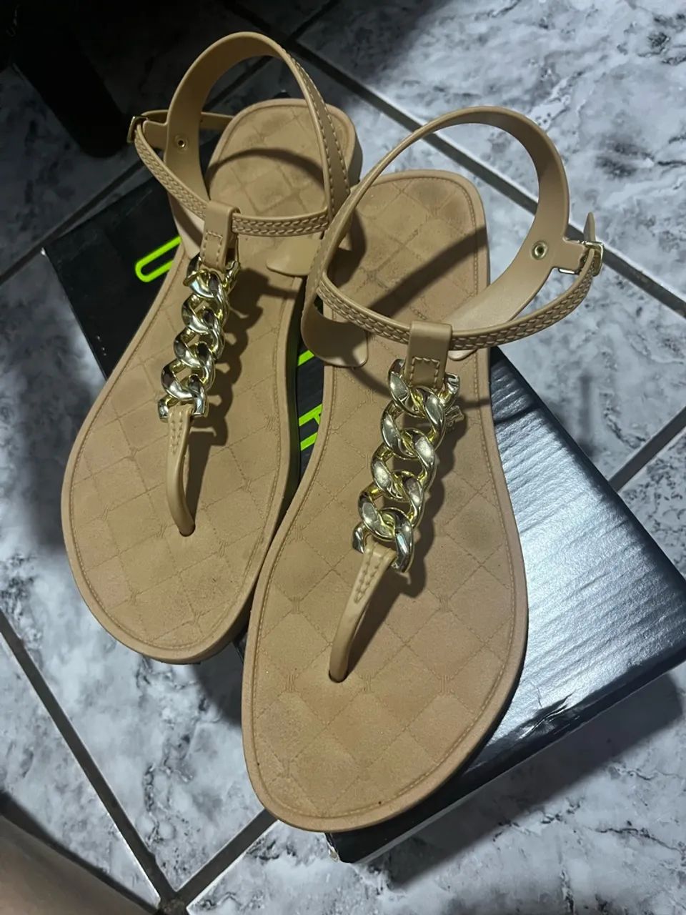 Sandália Santa Lolla 