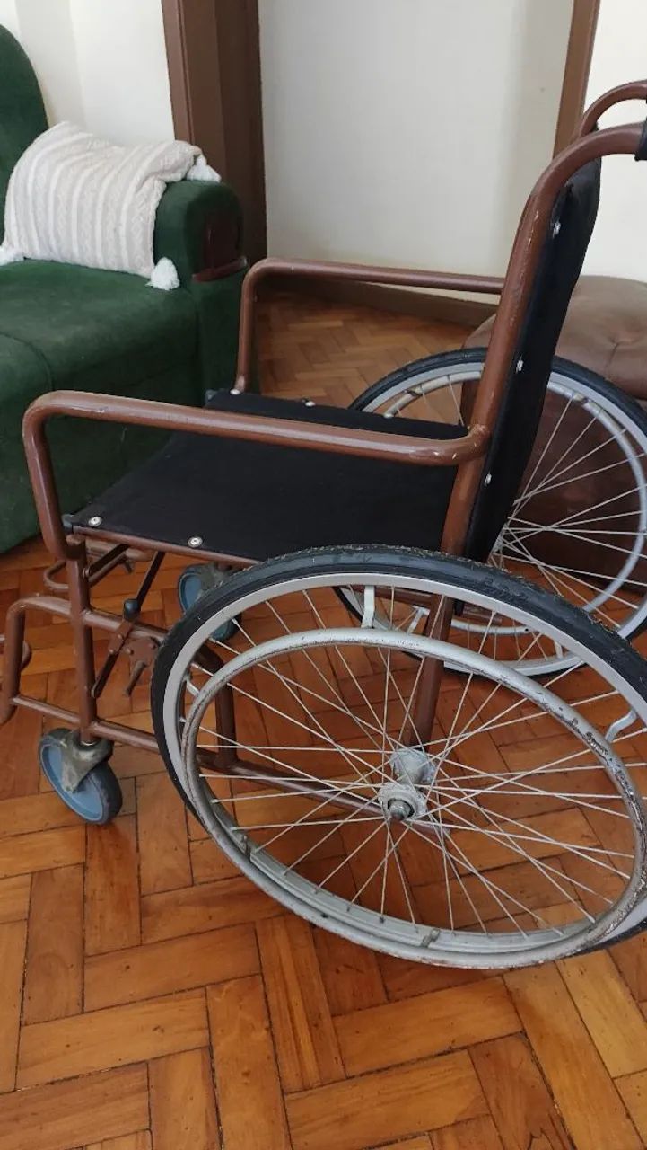 Cadeira de rodas  - Foto 4
