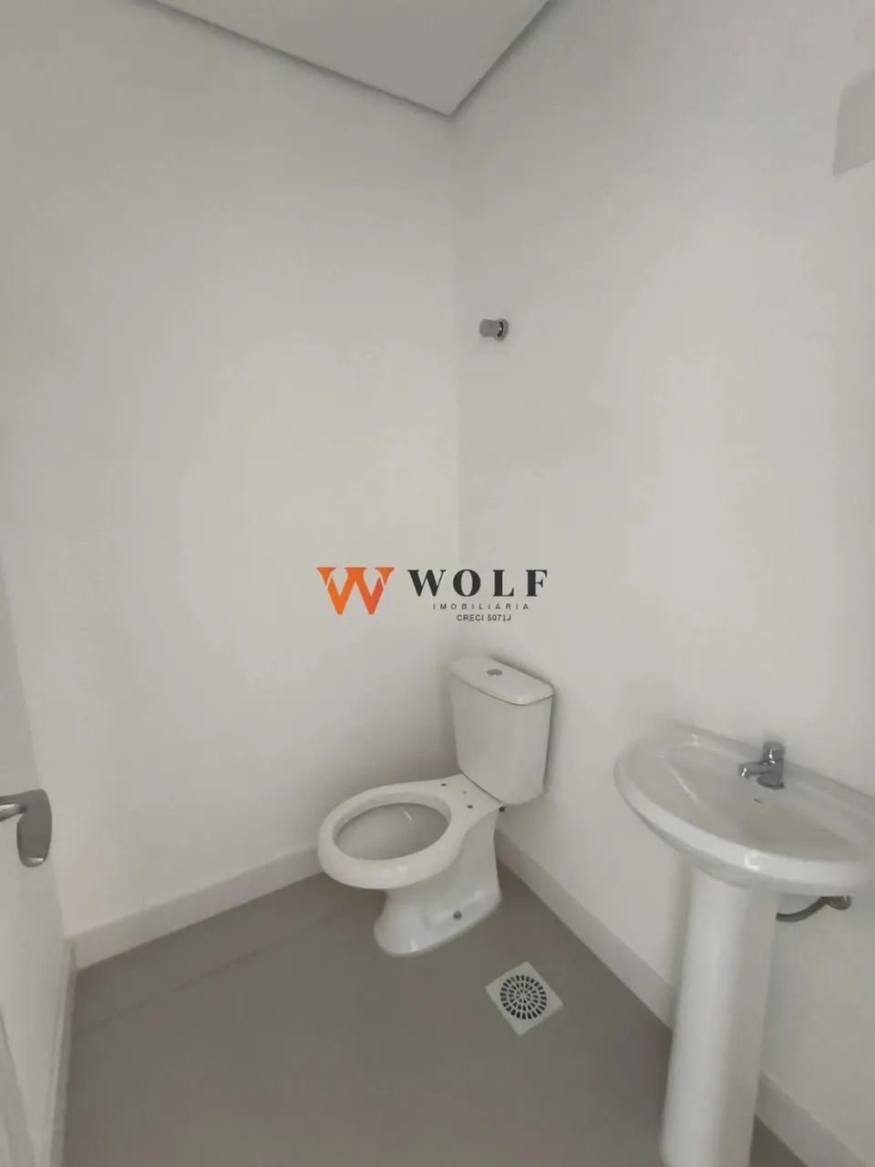 Sala comercial no coração de Estreito com garagem - Foto 3