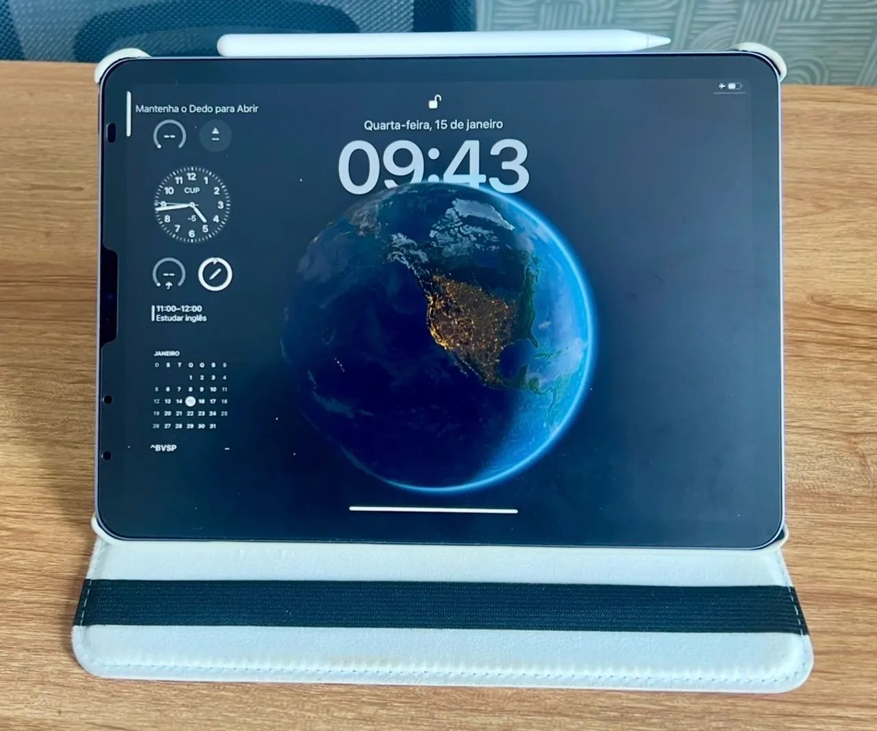 iPad Air 5 64 GB + Apple Pencil + Capa premium com teclado - Foto 2