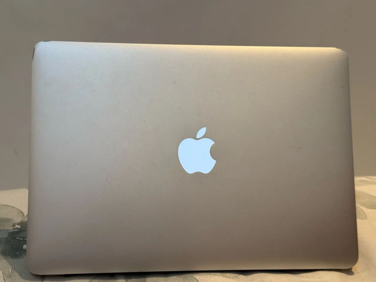 MacBook 2017 Air 128GB  8 de RAM - Foto 2