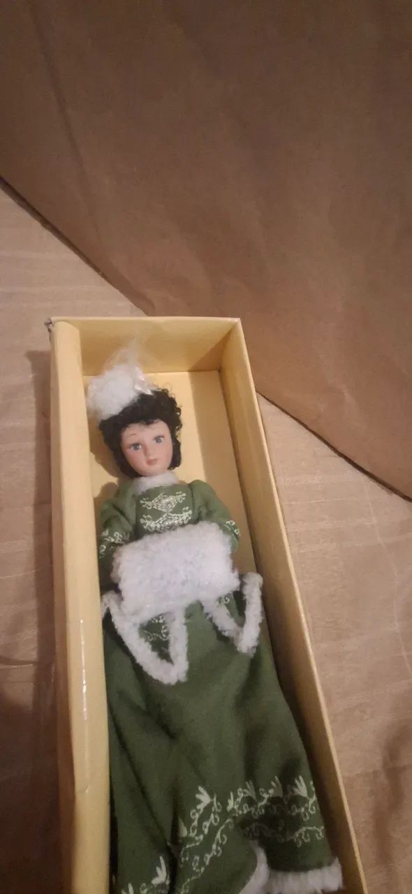 Boneca Damas da Época  - Foto 2