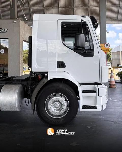 VOLVO VM 310 4X2T 2006 - Foto 3